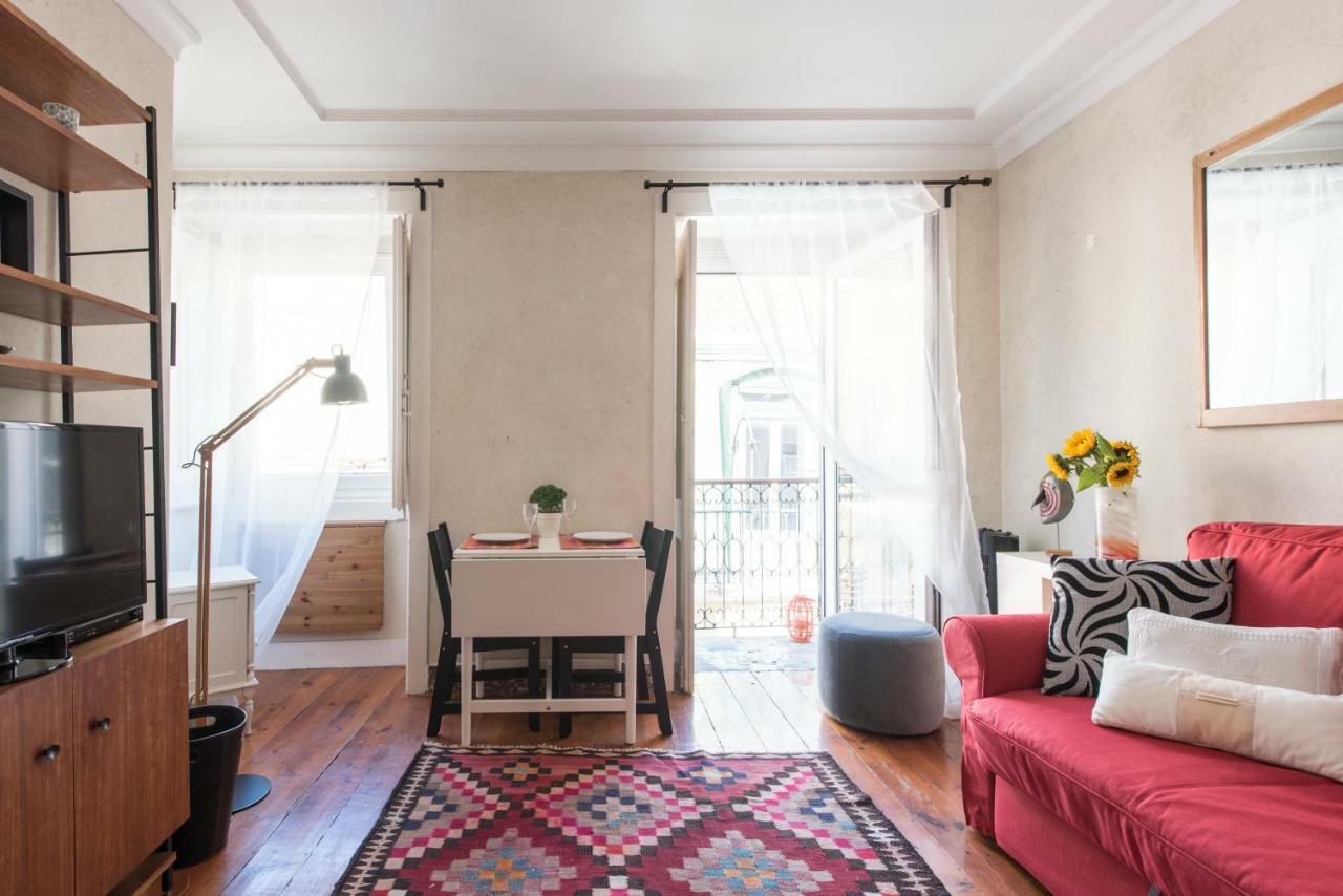 Cozy Apartment In Historic Center Lisbon Luaran gambar